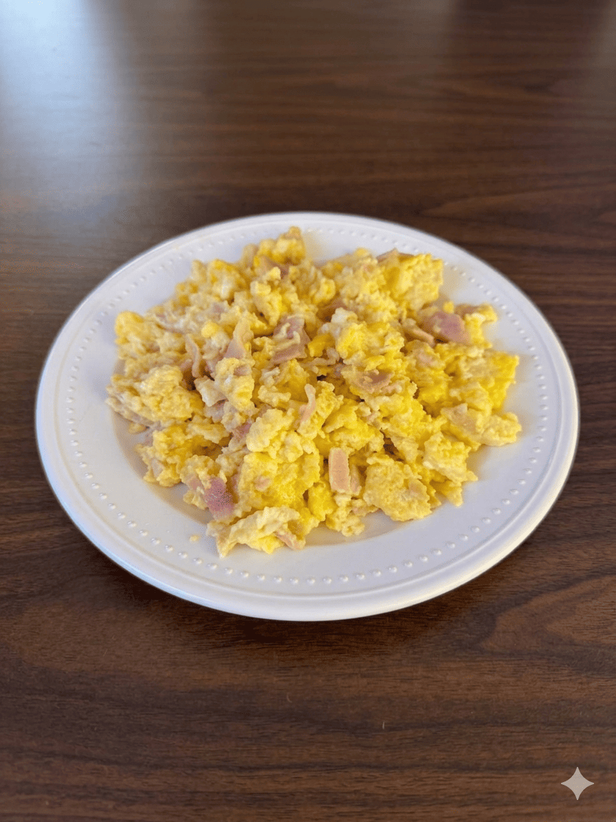 Huevos Revueltos con Jamon & Queso